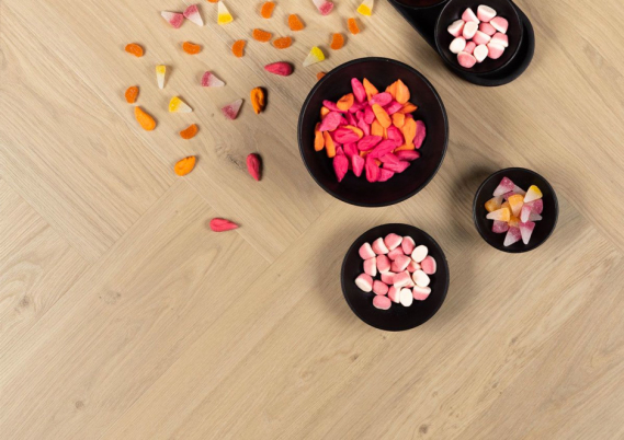 Douwes Dekker PVC Klik Brede Visgraat Creme Brulee - 7mm Klik PVC