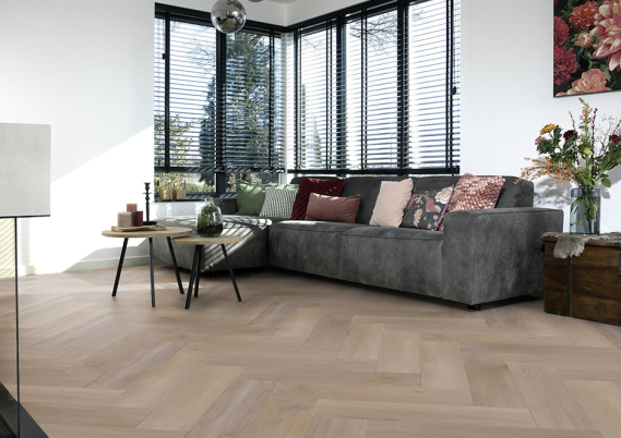 Douwes Dekker PVC Klik Brede Visgraat Honing - 7mm Klik PVC